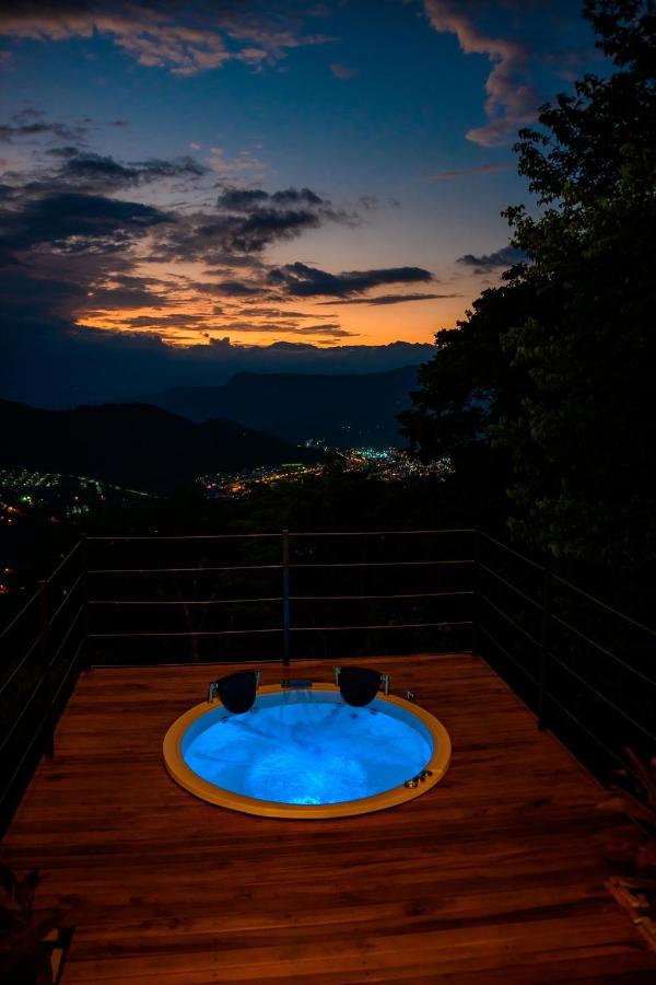 Sunset Palm Lodge Сан-Хиль Экстерьер фото