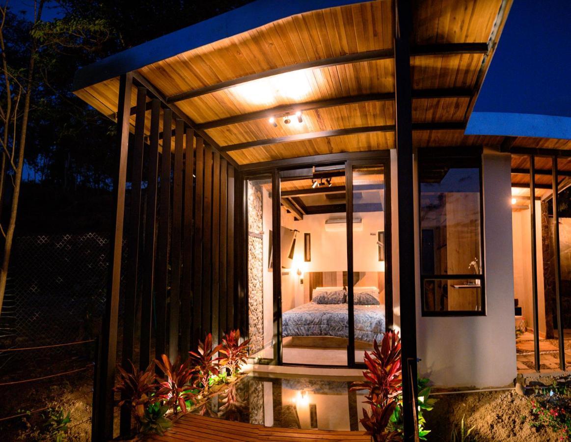 Sunset Palm Lodge Сан-Хиль Экстерьер фото